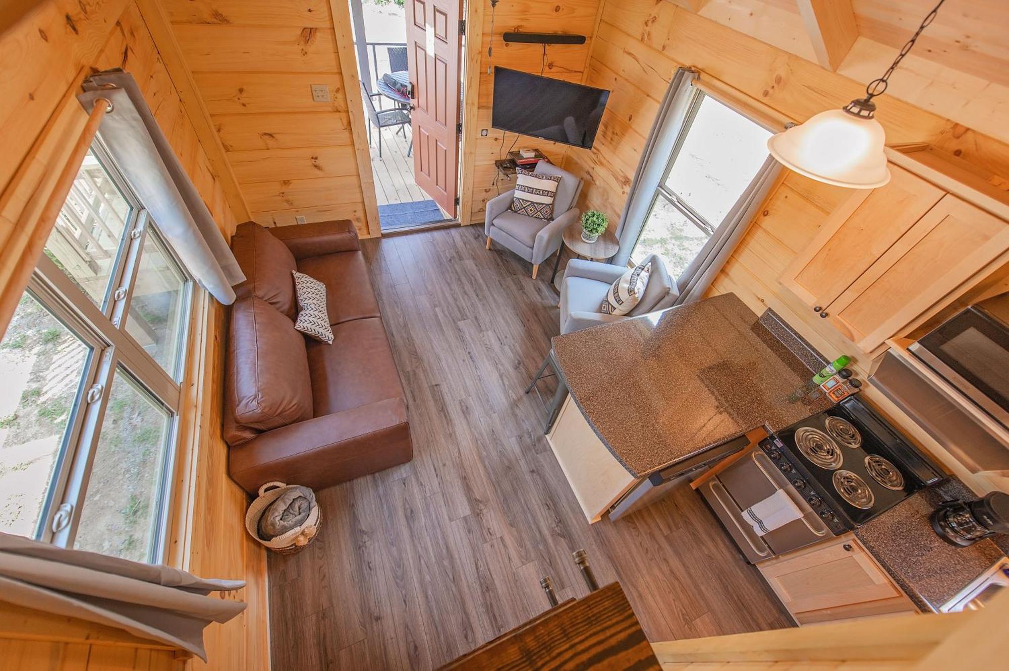 Jake Cabin Luxury Hot Tub Cabin Near Downtown チャタヌーガ エクステリア 写真